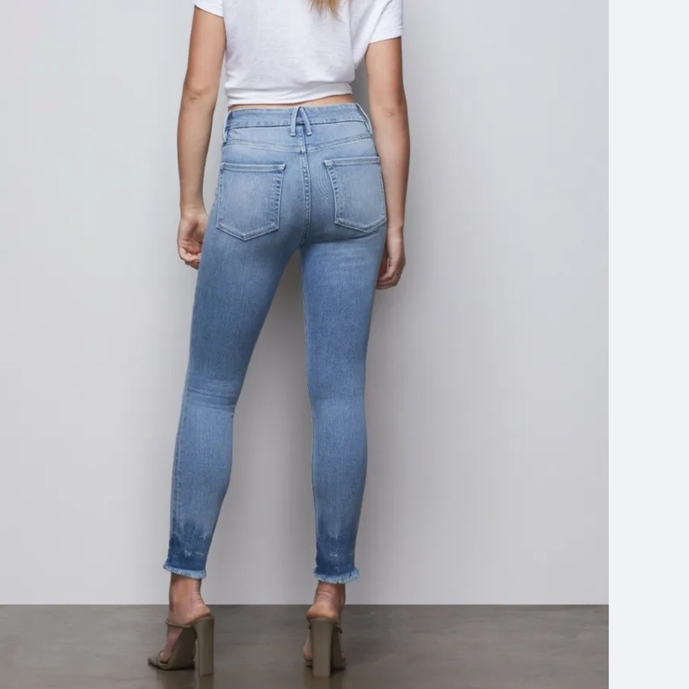 Good American Light Wash High Waist Good Legs Jeans Size 10 - Picture 2 of 13